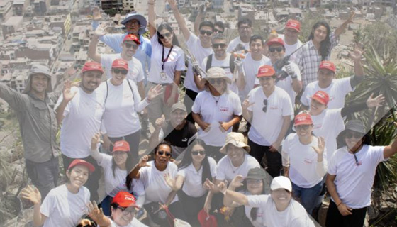 Claro Perú obtiene doble reconocimiento por su gestión sostenible e inclusiva Claro Perú obtiene doble reconocimiento por su gestión sostenible e inclusiva